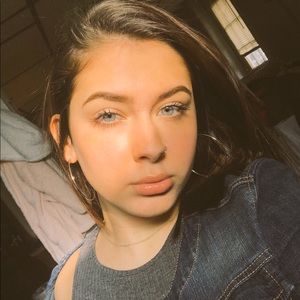 Meet your Posher, Paigw